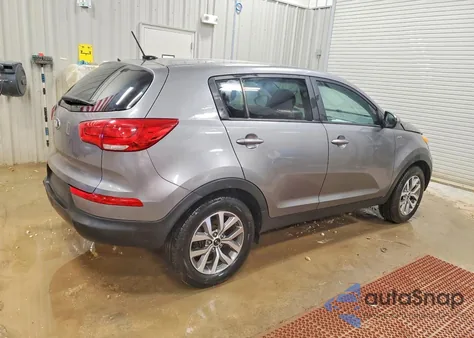 2016 Kia Sportage Lx z USA, uszkodzony, nr VIN KNDPBCAC8G7879445